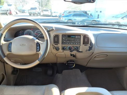 Used 2001 Ford F150 Lariat image 8