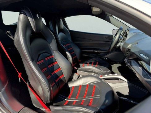 Used 2018 Ferrari 488 GTB image 41