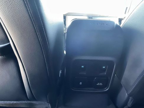 Used 2024 Ford Bronco Wildtrak AWD/4WD image 14