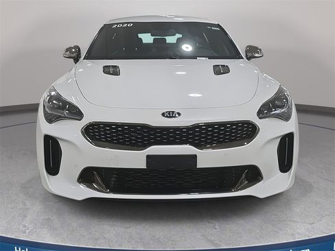 Used 2020 Kia Stinger GT image 3