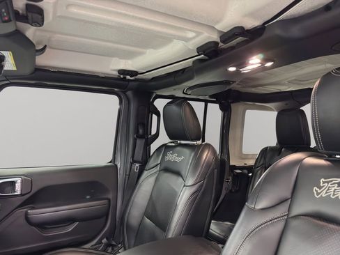 Used 2023 Jeep Wrangler Unlimited Sport w/ Xtreme 35 Tire Package image 18