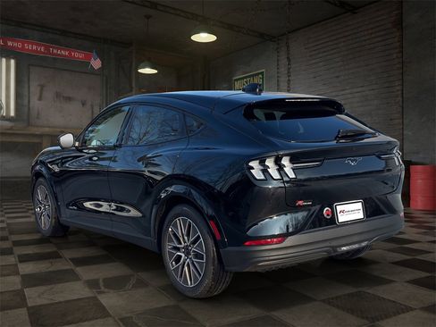 New 2025 Ford Mustang Mach-E Premium image 31