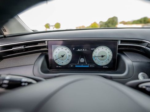 Used 2023 Hyundai Tucson SEL w/ Convenience Package image 18