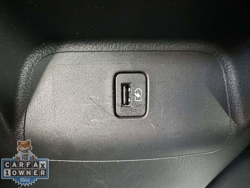 Used 2023 Nissan Sentra SR w/ Trunk Package FWD image 11
