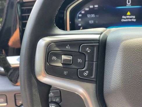 Used 2023 Chevrolet Silverado 1500 RST AWD/4WD image 16