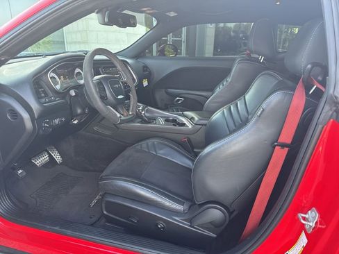 Used 2018 Dodge Challenger SRT Demon RWD image 8