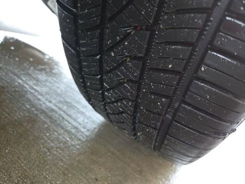 Used 2018 Jaguar E-PACE R-Dynamic HSE image 63