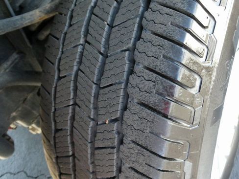 Used 2020 Chevrolet Colorado LT w/ Safety Package image 14