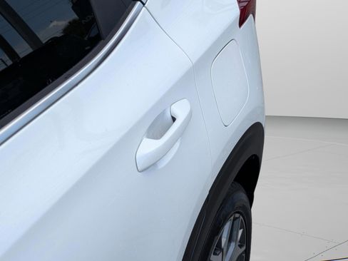 Certified 2021 Kia Seltos EX image 75