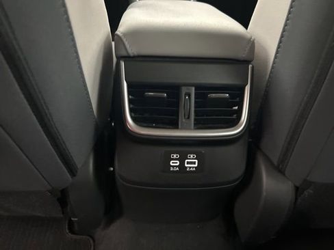 Used 2023 Subaru Legacy Premium image 26