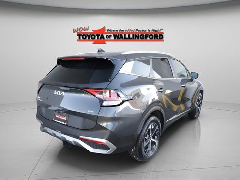 Used 2023 Kia Sportage EX image 12