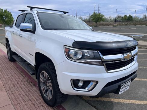 Used 2016 Chevrolet Colorado LT w/ Luxury Package, Chrome AWD/4WD image 3