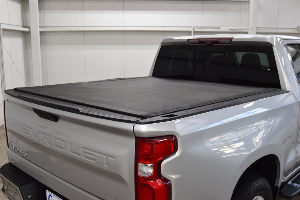 Used 2020 Chevrolet Silverado 1500 LTZ w/ LTZ Premium Package AWD/4WD image 28