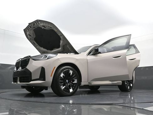 Used 2025 BMW X3 M50 w/ Premium Package AWD/4WD image 40