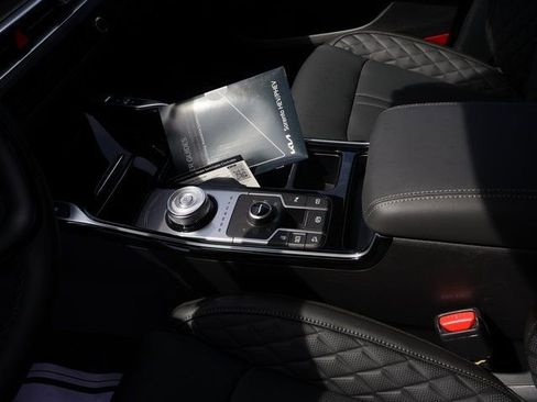 New 2026 Kia Sorento SX Prestige AWD/4WD image 24