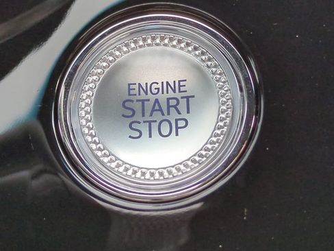 Certified 2026 Genesis G70 2.5T RWD image 26