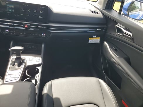 New 2026 Kia Sportage EX w/ EX Panorama Roof Package image 33