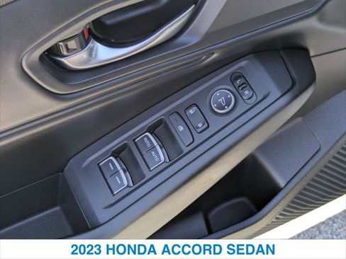 Certified 2023 Honda Accord EX image 13