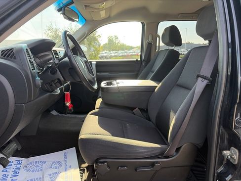 Used 2009 Chevrolet Silverado 1500 LT w/ Power Pack Plus AWD/4WD image 40