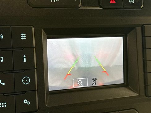 Used 2018 Ford F150 XLT AWD/4WD image 18