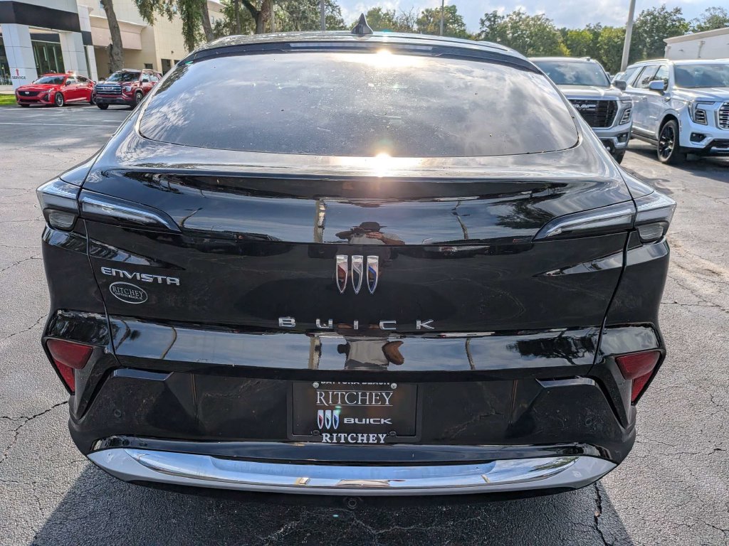 New 2026 Buick Envista Avenir FWD image 5