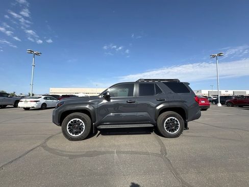Used 2025 Toyota 4Runner TRD Off-Road Premium w/ Tow Technology Package AWD/4WD image 5