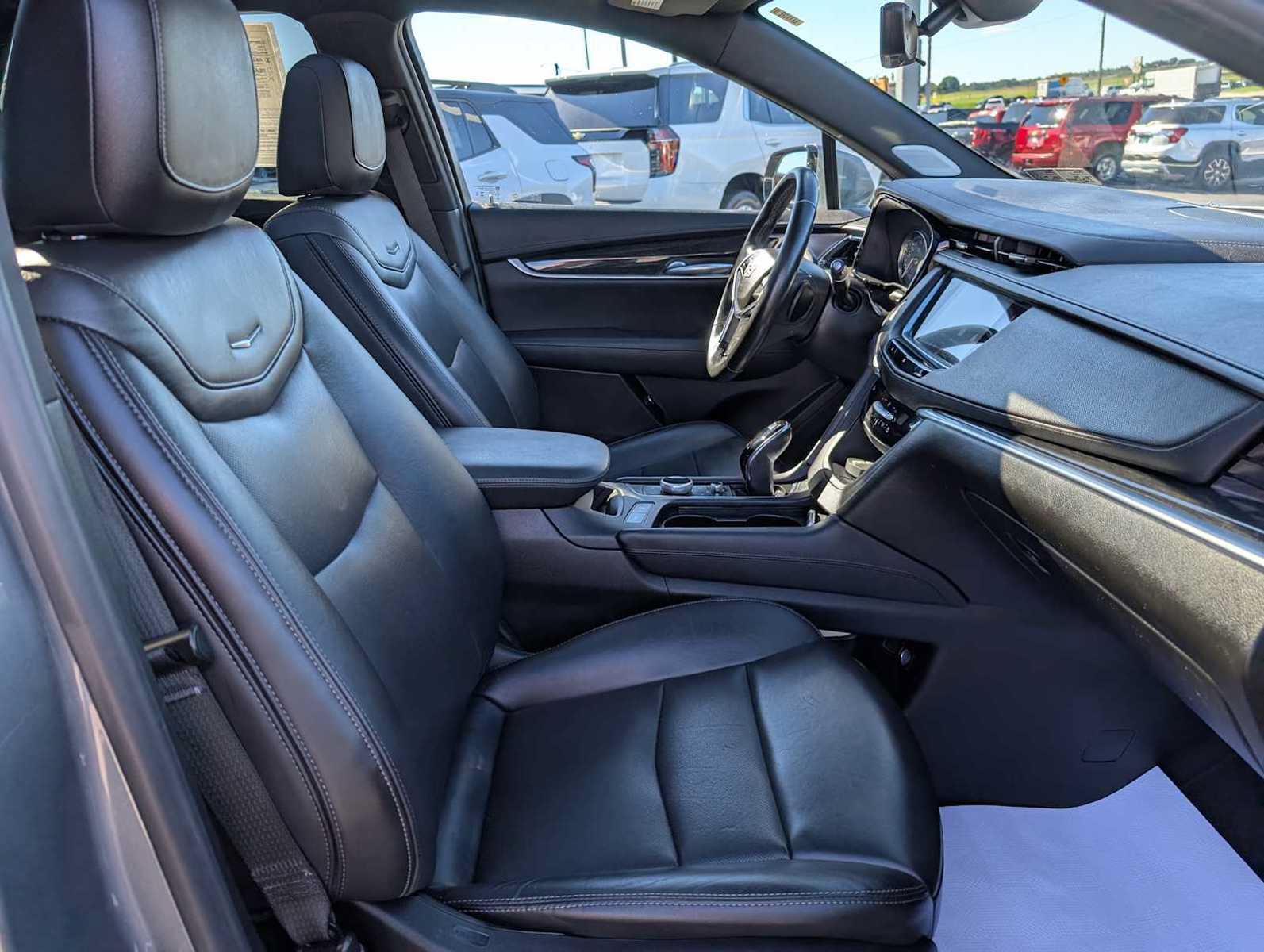 Certified 2021 Cadillac XT5 Premium Luxury AWD/4WD image 42