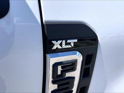 Used 2025 Ford F350 XLT AWD/4WD image 26