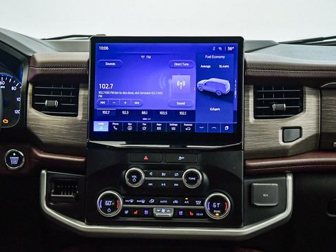 Used 2023 Ford Expedition Limited image 14