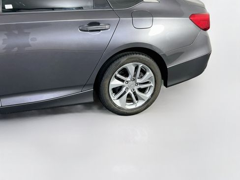 Used 2018 Honda Accord LX image 28
