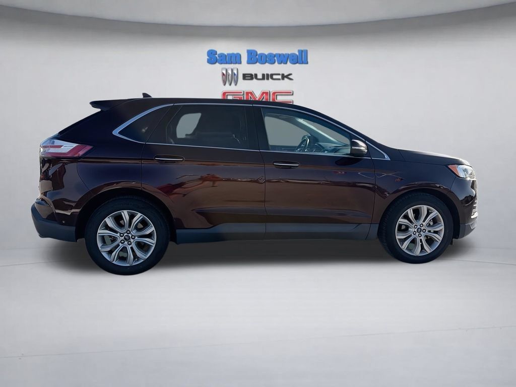 Used 2020 Ford Edge Titanium w/ Equipment Group 301A FWD image 11