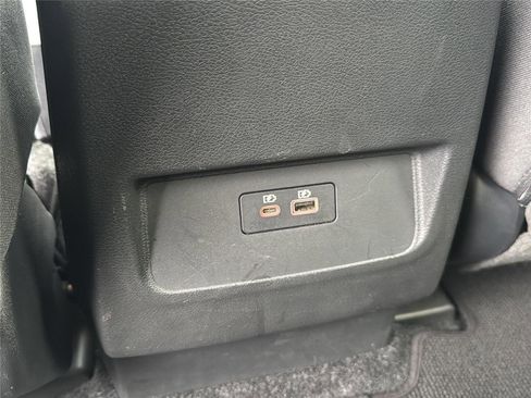 Used 2023 Nissan Frontier SV image 25