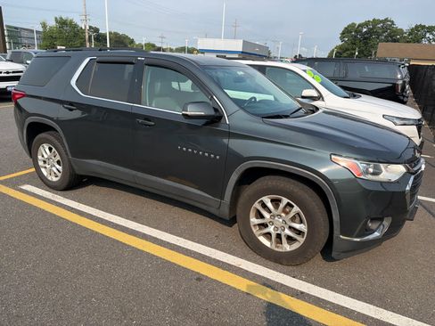 Certified 2019 Chevrolet Traverse LT w/ LPO, Floor Liner Package AWD/4WD image 2