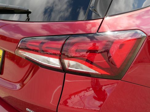 Used 2024 Chevrolet Equinox LT AWD/4WD image 17