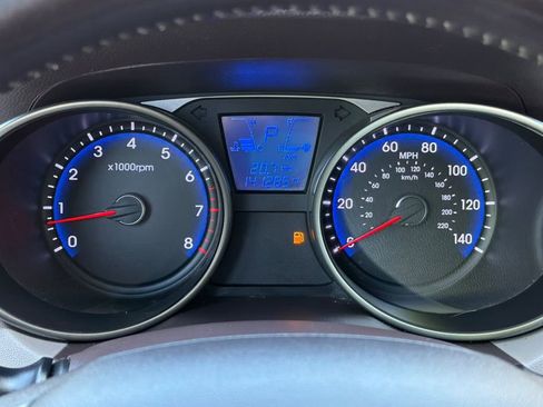 Used 2011 Hyundai Tucson GLS AWD/4WD image 20