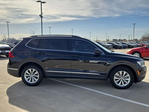 Used 2018 Volkswagen Tiguan SE image 7