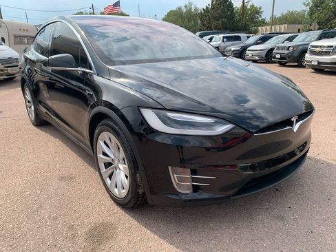Used 2017 Tesla Model X 75D AWD/4WD image 1
