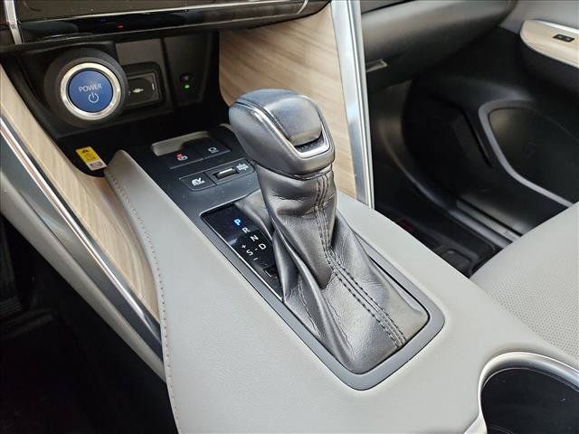 Used 2021 Toyota Venza Limited AWD/4WD image 12