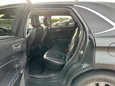 Used 2024 Ford Edge Titanium AWD/4WD image 21