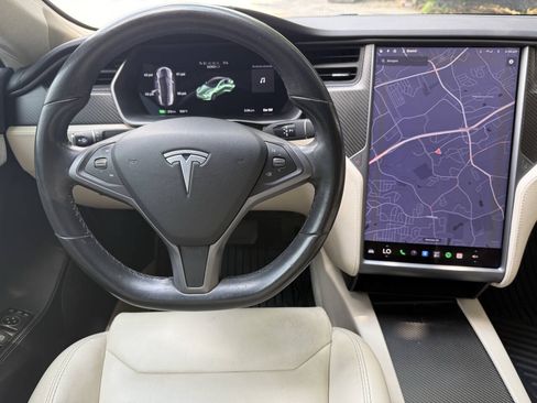 Used 2018 Tesla Model S 100D AWD/4WD image 21