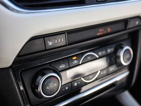 Used 2017 MAZDA MAZDA6 Grand Touring image 32