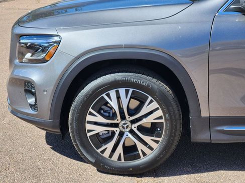New 2026 Mercedes-Benz GLB 250 4MATIC image 9