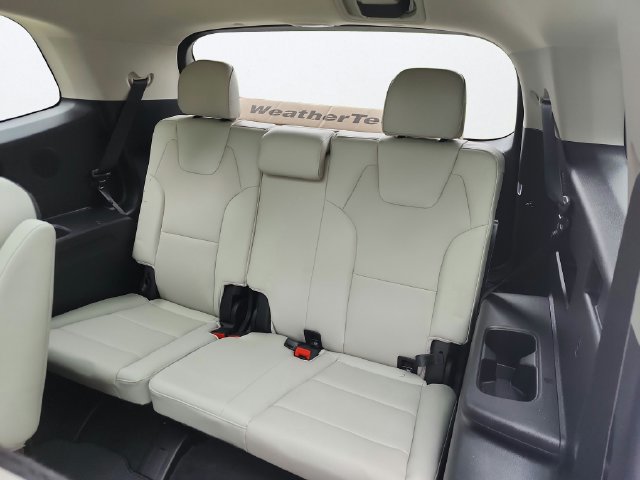 Certified 2022 Kia Telluride SX w/ Nightfall Edition Package AWD/4WD image 23