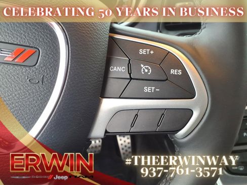 Used 2015 Dodge Challenger R/T Plus image 19