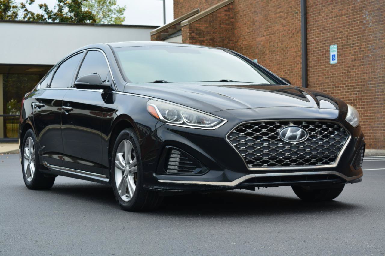 Used 2018 Hyundai Sonata Sport FWD image 3