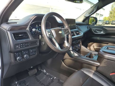 Used 2022 Chevrolet Tahoe LT w/ LT Signature Package AWD/4WD image 19