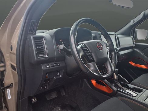 Used 2023 Nissan Frontier PRO-4X w/ Pro Convenience Package image 47