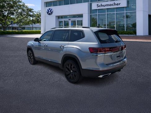 New 2026 Volkswagen Atlas SE FWD image 5