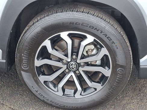 Certified 2025 Toyota Corolla Cross AWD Hybrid image 9