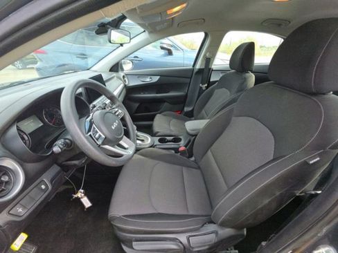 Used 2024 Kia Forte LXS FWD image 5
